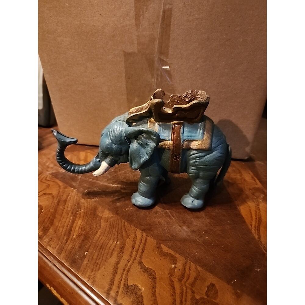 Cast Iron Elephant Mechanical Coin Bank Vintage Working Condition - Picture 2 of 7